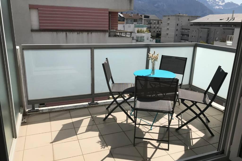 Le Cezanne - Centre Ville, Balcon, Garage Annecy Luaran gambar